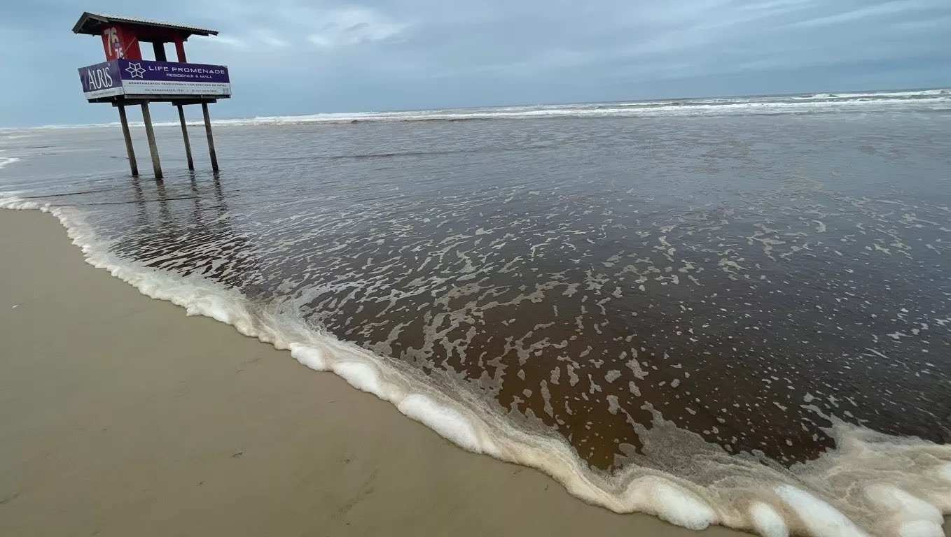 Litoral brasileiro tem previsão de fortes chuvas