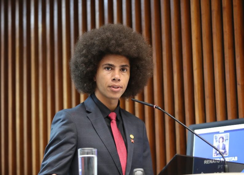 Deputado do PT exonera grávida e é alvo de nova condenação na Justiça
